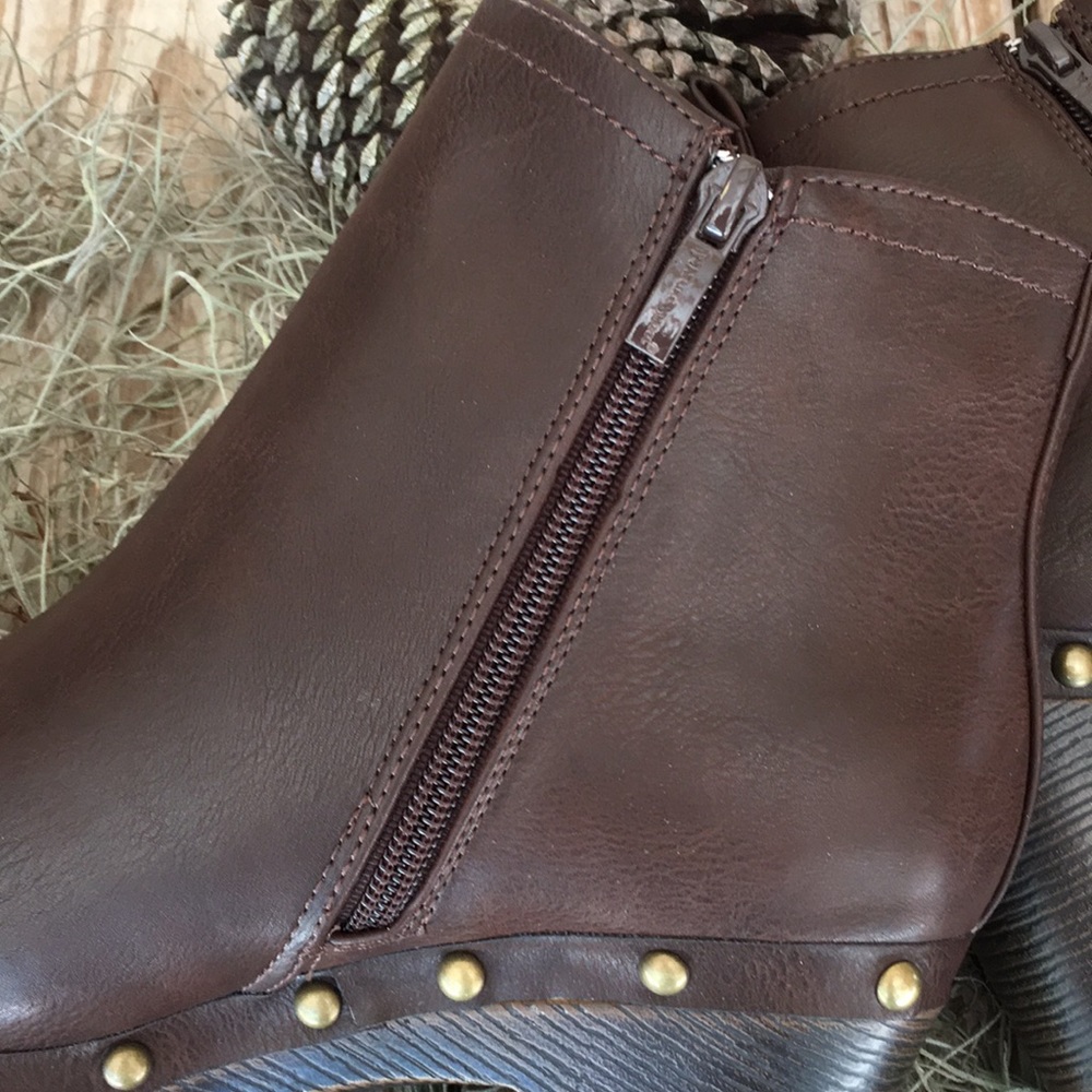 Brown Booties - Picture 5 of 8